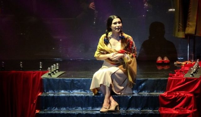 'Müzeyyen' Müzikali Bursa'da Sahnelendi