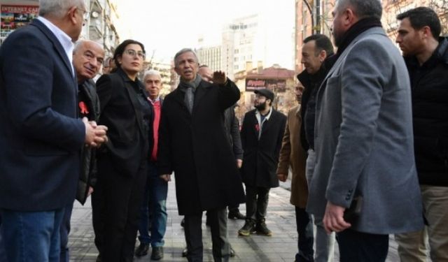 Mansur Yavaş, Kızılay İzmir Caddesi Esnafıyla Buluştu