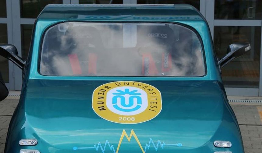 Munzur Üniversitesi öğrencilerinden elektrikli otomobil